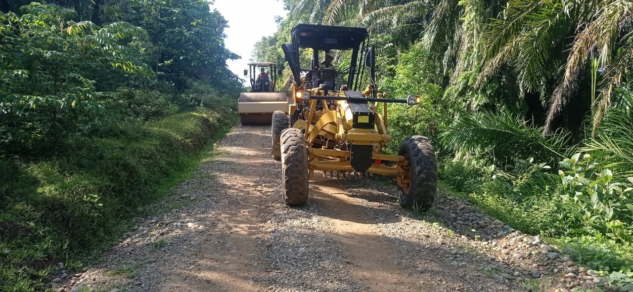 JASA PENYEWAAN ALAT BERAT UNTUK LAPANGAN BLOCK A ACEH
